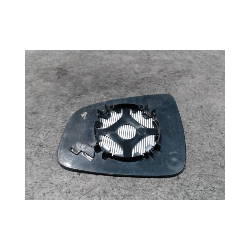 GLACE RETROVISEUR EXT D DACIA SANDERO 2008-
