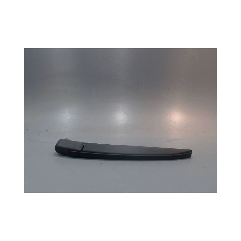 BRAS ESSUIE-GLACE ARRIERE RENAULT CLIO