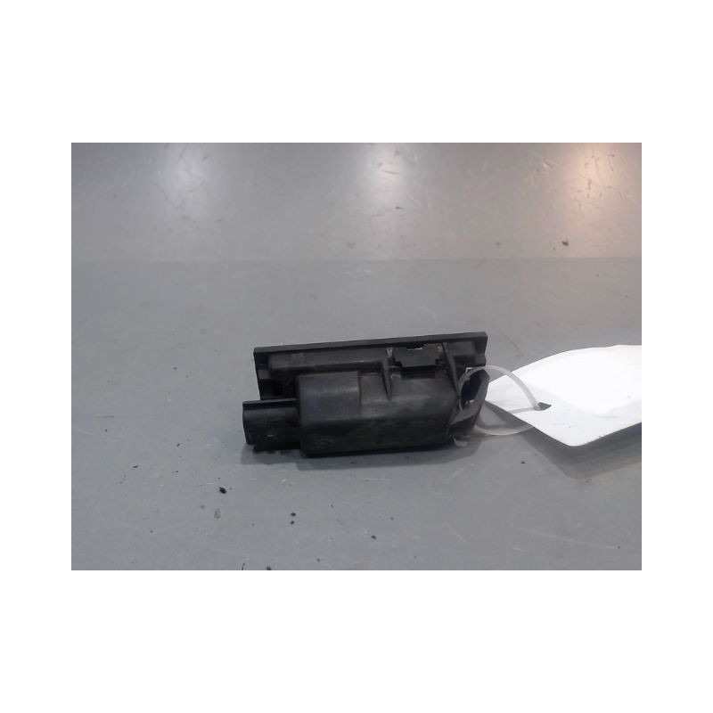 ECLAIREUR PLAQUE DE POLICE GAUCHE RENAULT MEGANE
