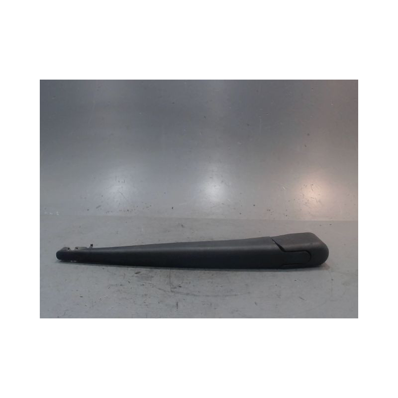 BRAS ESSUIE-GLACE ARRIERE OPEL ADAM