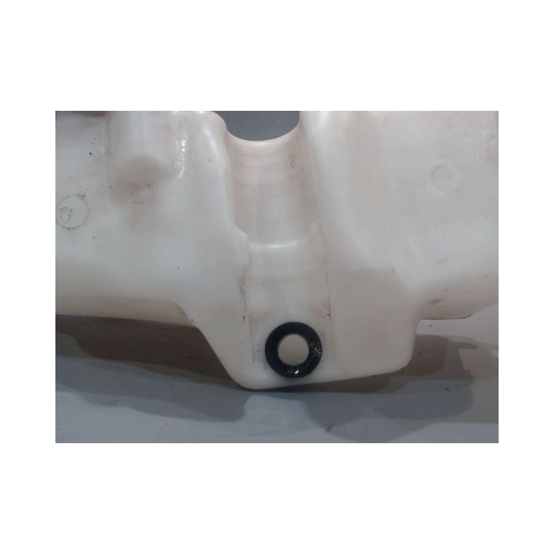 RESERVOIR LAVE-GLACE AVANT RENAULT CLIO