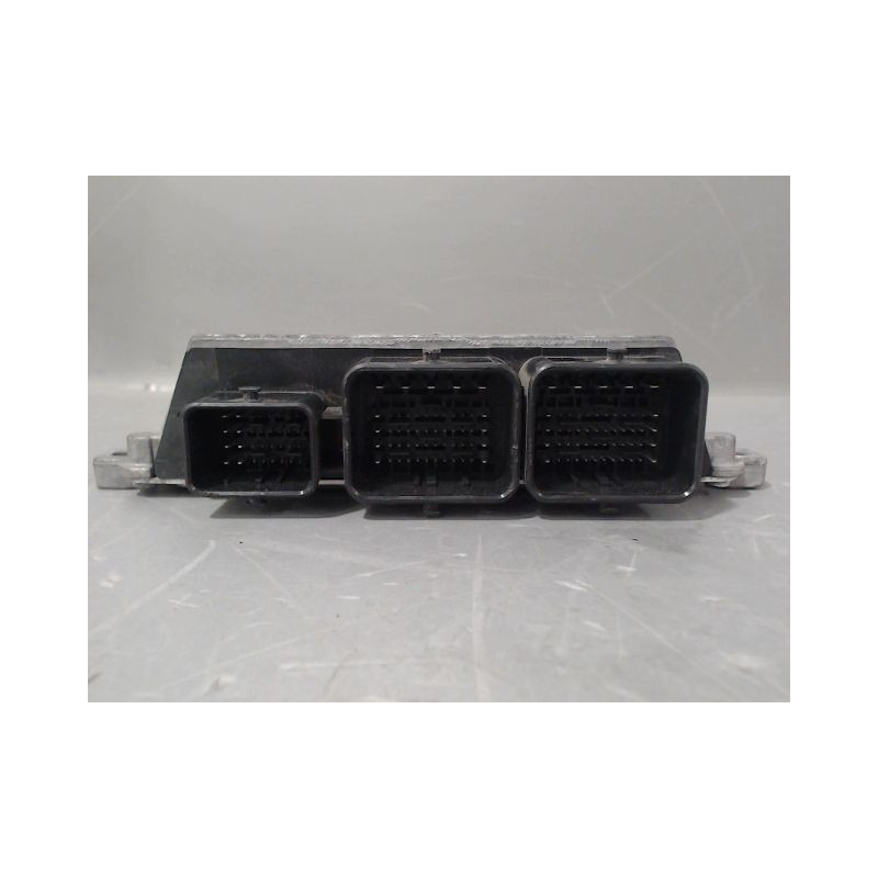 CALCULATEUR MOTEUR PEUGEOT 208 Phase 1 2012-...