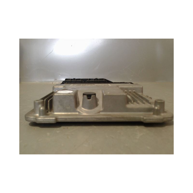 CALCULATEUR MOTEUR PEUGEOT PARTNER TEPEE II Phase 1 (B9) 2008-2012
