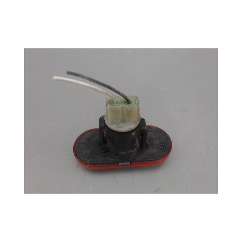 REPETITEUR AILE DROIT RENAULT CLIO