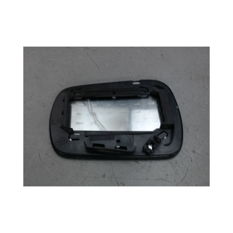 GLACE RETROVISEUR EXT G FORD FIESTA