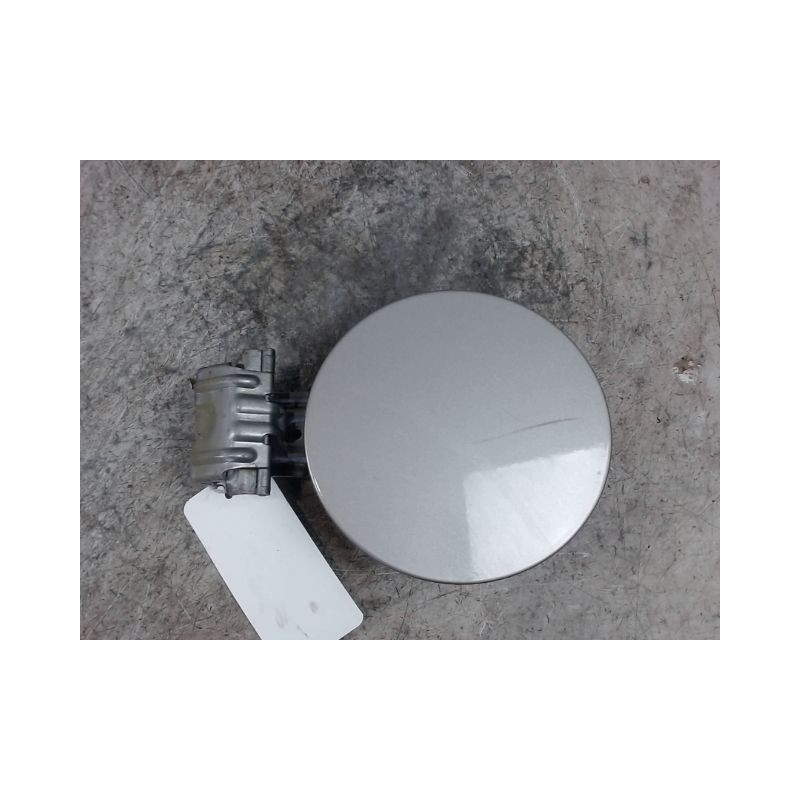 VOLET DE TRAPPE CARBURANT TOYOTA AURIS 2010-