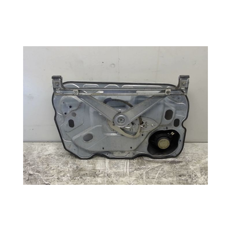 MECANISME+MOTEUR LEVE-GLACE AVANT DROIT FORD FOCUS