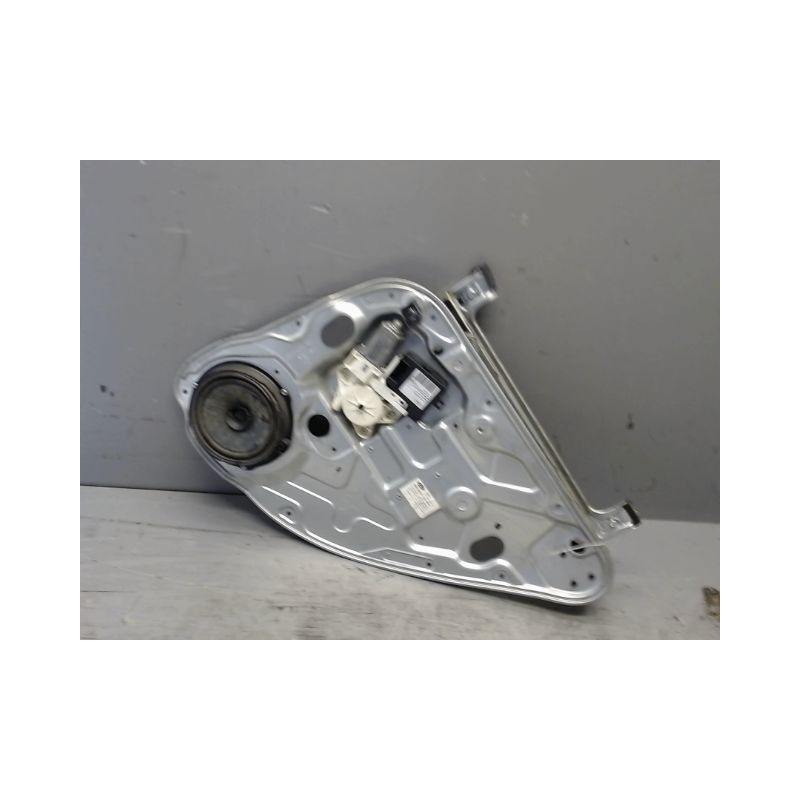 MECANISME+MOTEUR LEVE-GLACE ARRIERE DROIT FORD FOCUS
