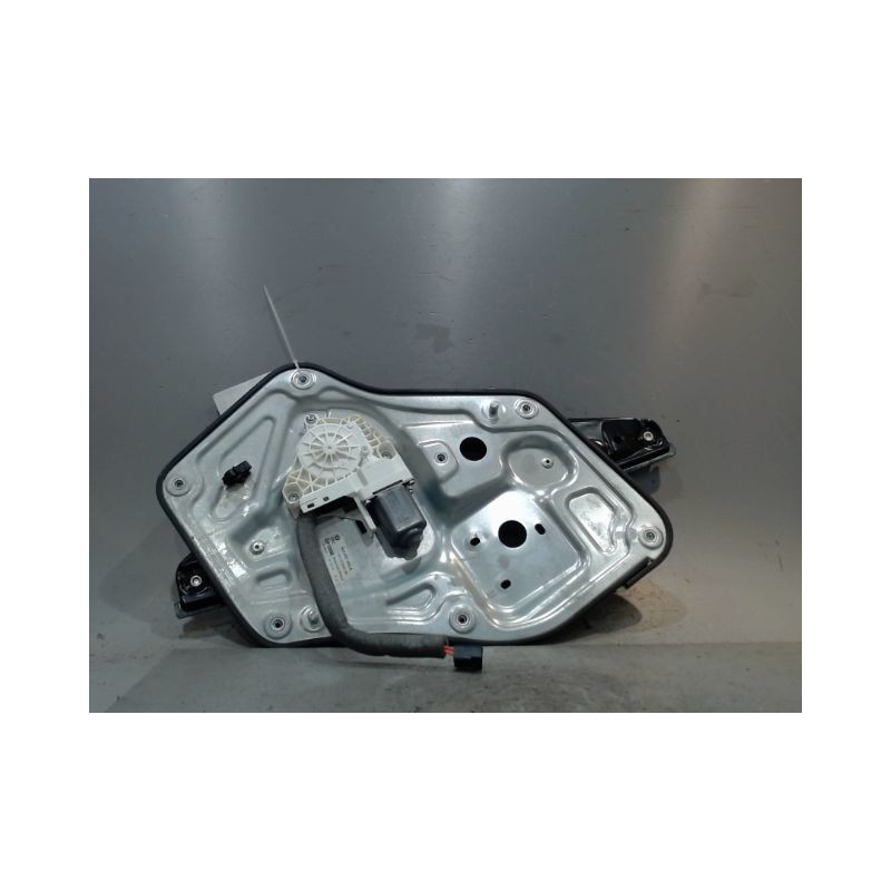MECANISME+MOTEUR LEVE-GLACE AVANT DROIT SKODA YETI
