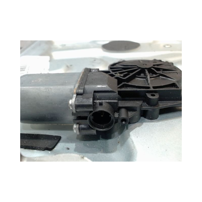 MECANISME+MOTEUR LEVE-GLACE AVANT DROIT NISSAN QASHQAI