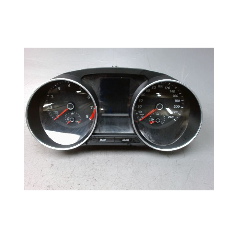 BLOC COMPTEURS VOLKSWAGEN CROSSPOLO