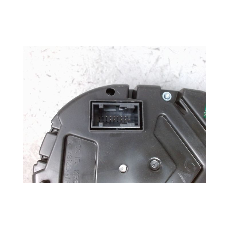 BLOC COMPTEURS VOLKSWAGEN CROSSPOLO