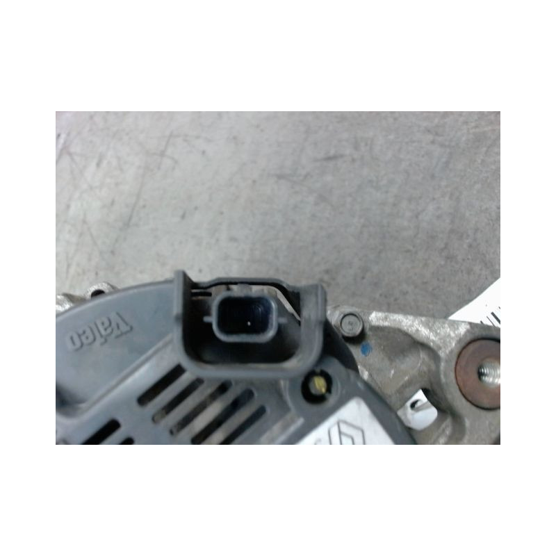 ALTERNATEUR RENAULT CLIO