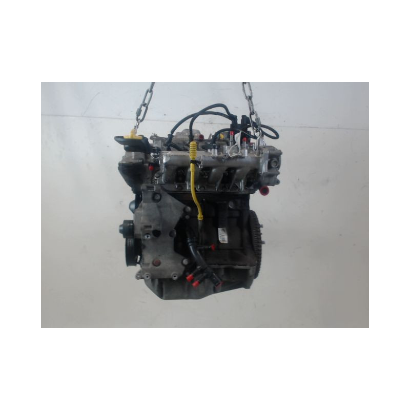 MOTEUR ESSENCE RENAULT CLIO 