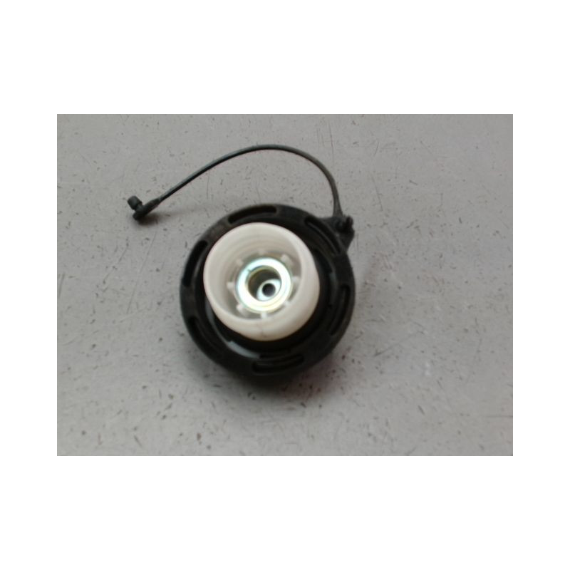 BOUCHON RESERVOIR A CARBURANT HYUNDAI I20