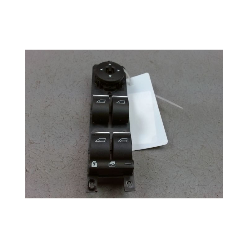 COMMANDE LEVE-GLACE PORTE AVG FORD C-MAX