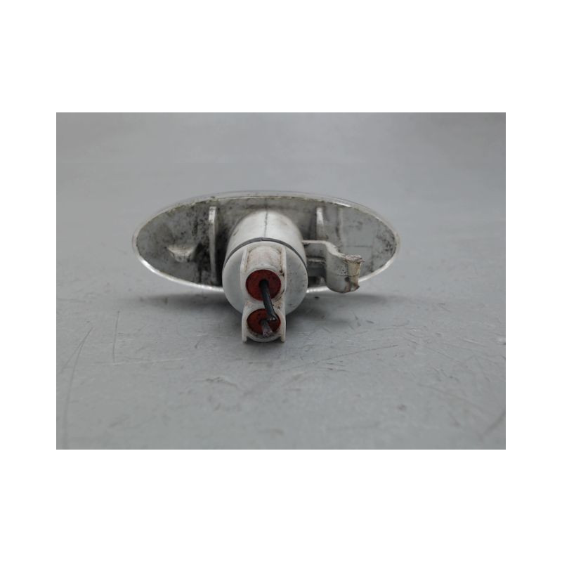 REPETITEUR AILE GAUCHE NISSAN MICRA