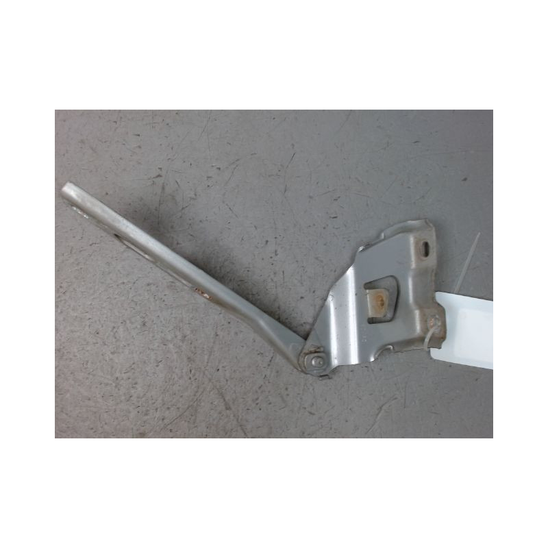COMPAS DROIT CAPOT AUDI A4 2008-