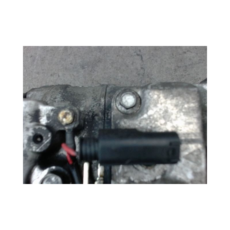 COMPRESSEUR AIR CONDITIONNE MERCEDES CLASSE C 2000-