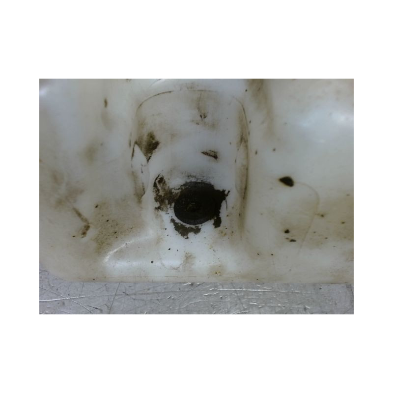 RESERVOIR LAVE-GLACE AVANT MERCEDES CLASSE C 2000-