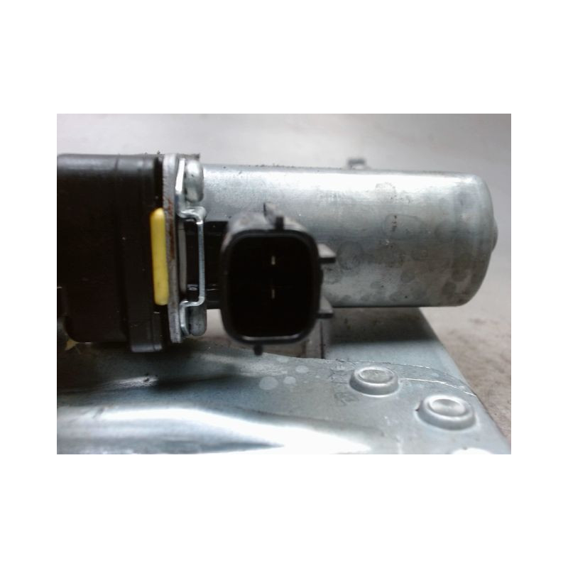 MECANISME+MOTEUR LEVE-GLACE AVANT DROIT DACIA SANDERO