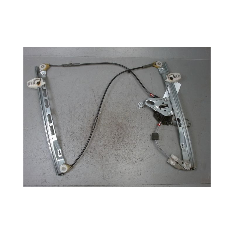 MECANISME+MOTEUR LEVE-GLACE AVANT DROIT PEUGEOT 206 3P