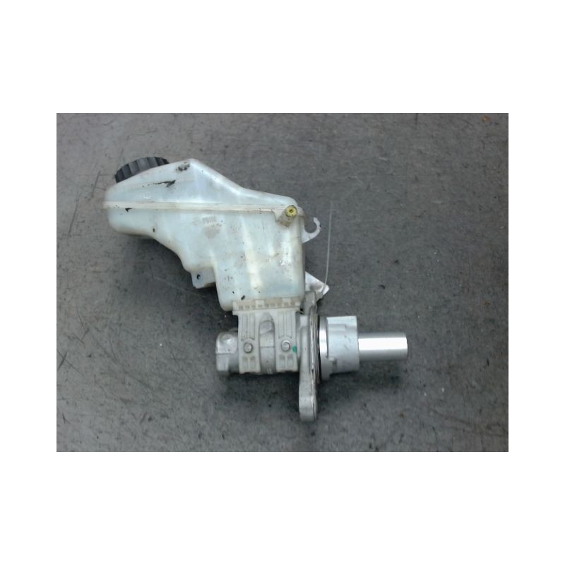 MAITRE CYLINDRE OPEL CORSA