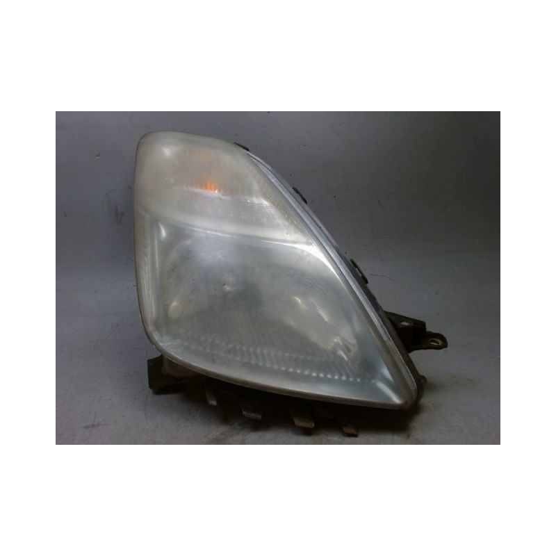 PHARE DROIT TOYOTA PRIUS 2004-