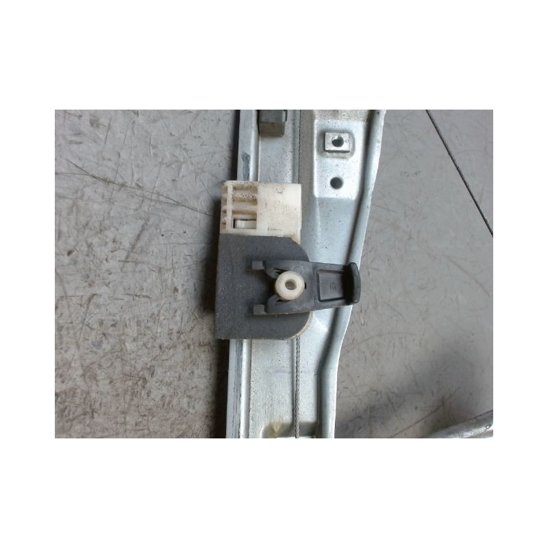 MECANISME LEVE-GLACE ARRIERE GAUCHE RENAULT CLIO III 2005-
