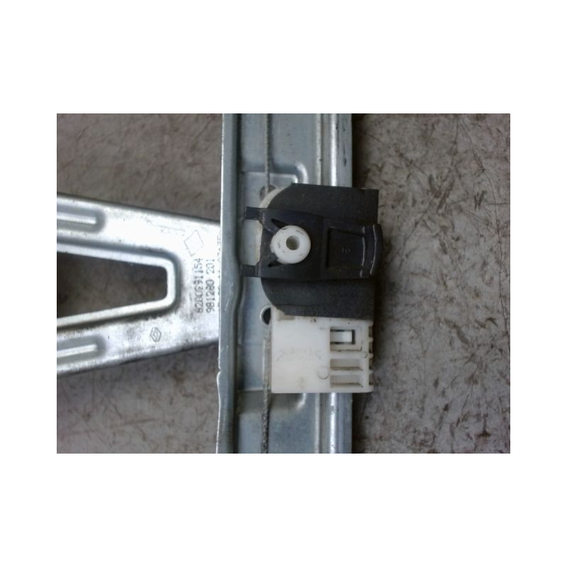 MECANISME LEVE-GLACE ARRIERE GAUCHE RENAULT CLIO III 2009-