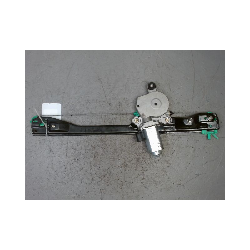 MECANISME+MOTEUR LEVE-GLACE AVANT DROIT FIAT PUNTO 99-2003
