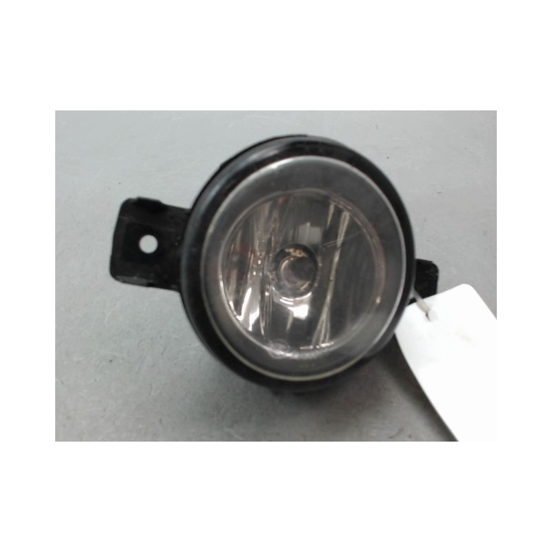 PHARE ANTIBROUILLARD AVANT GAUCHE NISSAN QASHQAI