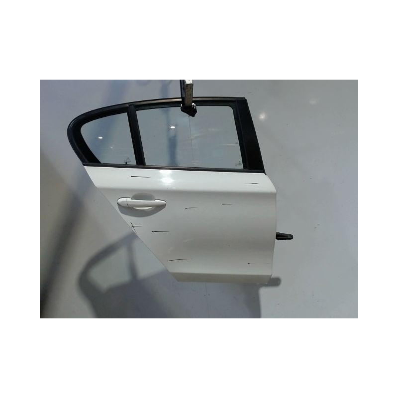 PORTE ARRIERE DROIT BMW SERIE 1