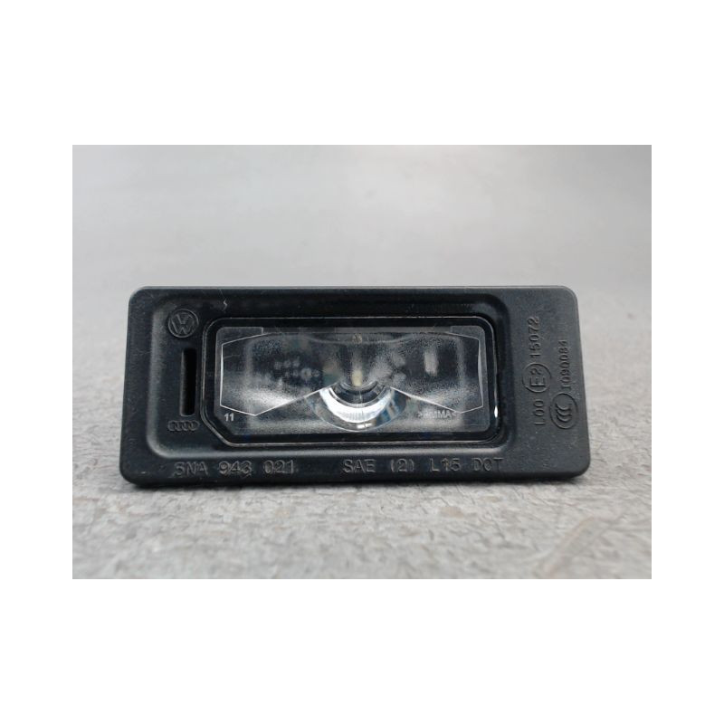 ECLAIREUR PLAQUE DE POLICE GAUCHE SKODA FABIA