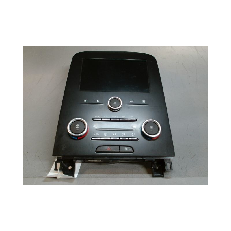 ECRAN GPS RENAULT MEGANE