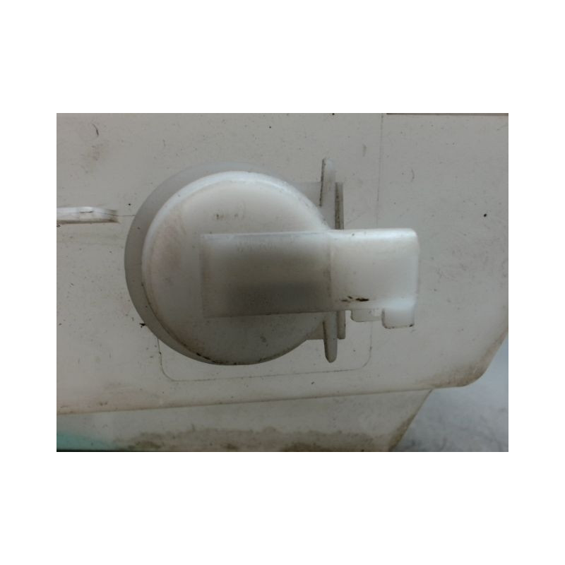 RESERVOIR LAVE-GLACE AVANT VOLVO V40