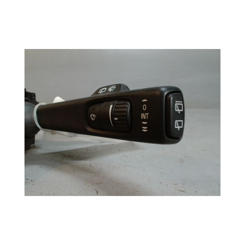 COMMANDE ESSUIE GLACE VOLVO V40