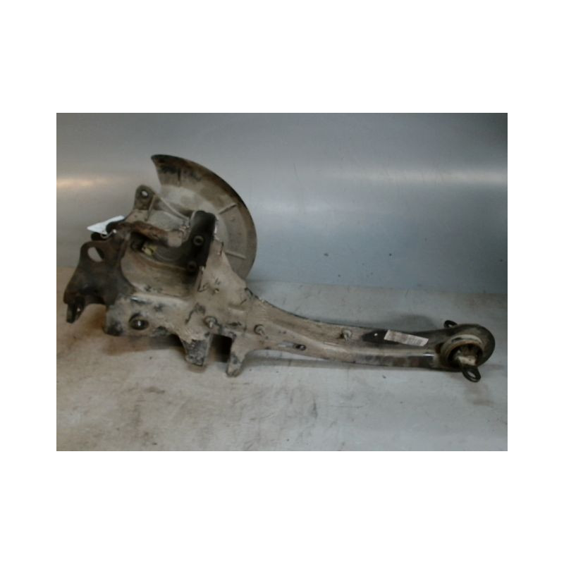PIVOT ARRIERE GAUCHE VOLVO V40