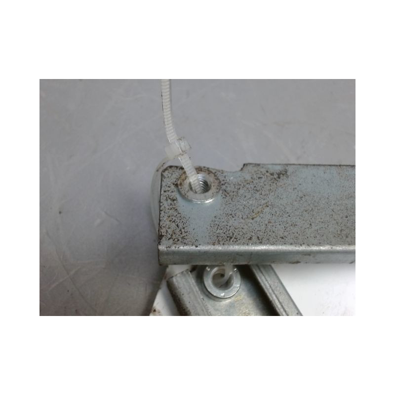MECANISME+MOTEUR LEVE-GLACE AVANT DROIT TOYOTA AURIS 2010-