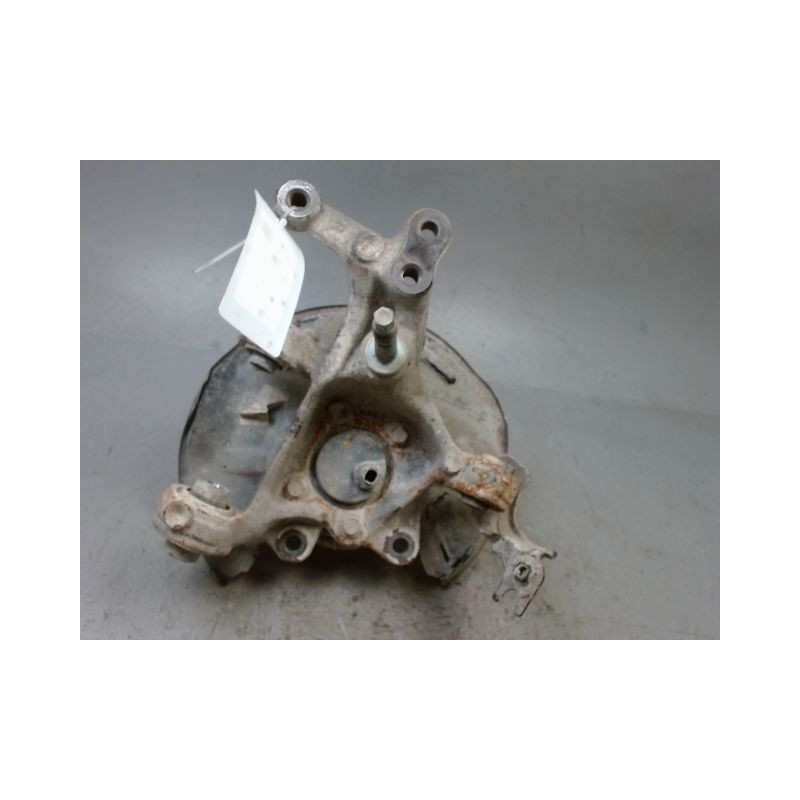 PIVOT ARRIERE DROIT TOYOTA COROLLA