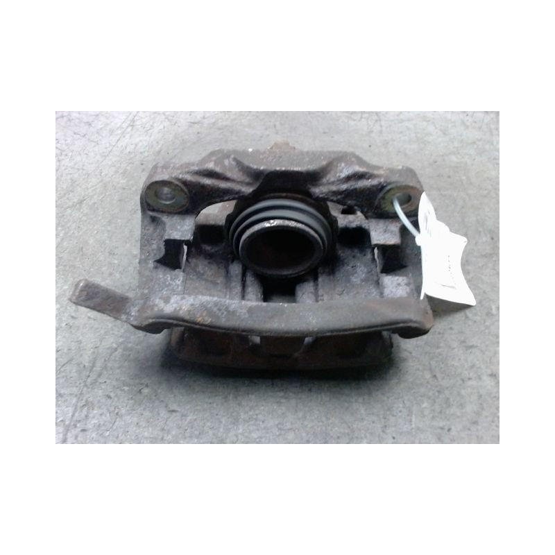 ETRIER DE FREIN AVANT DROIT RENAULT LAGUNA -98