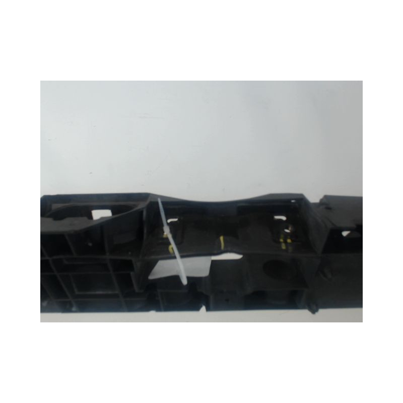 TRAVERSE SUPERIEURE ARMATURE AVANT RENAULT CLIO