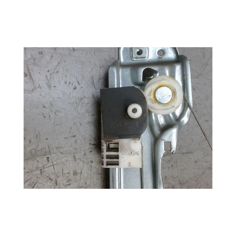 MECANISME LEVE-GLACE ARRIERE DROIT RENAULT CLIO III 2009-