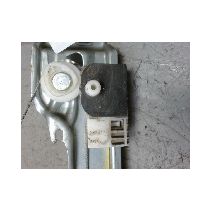 MECANISME LEVE-GLACE ARRIERE GAUCHE RENAULT CLIO III 2009-