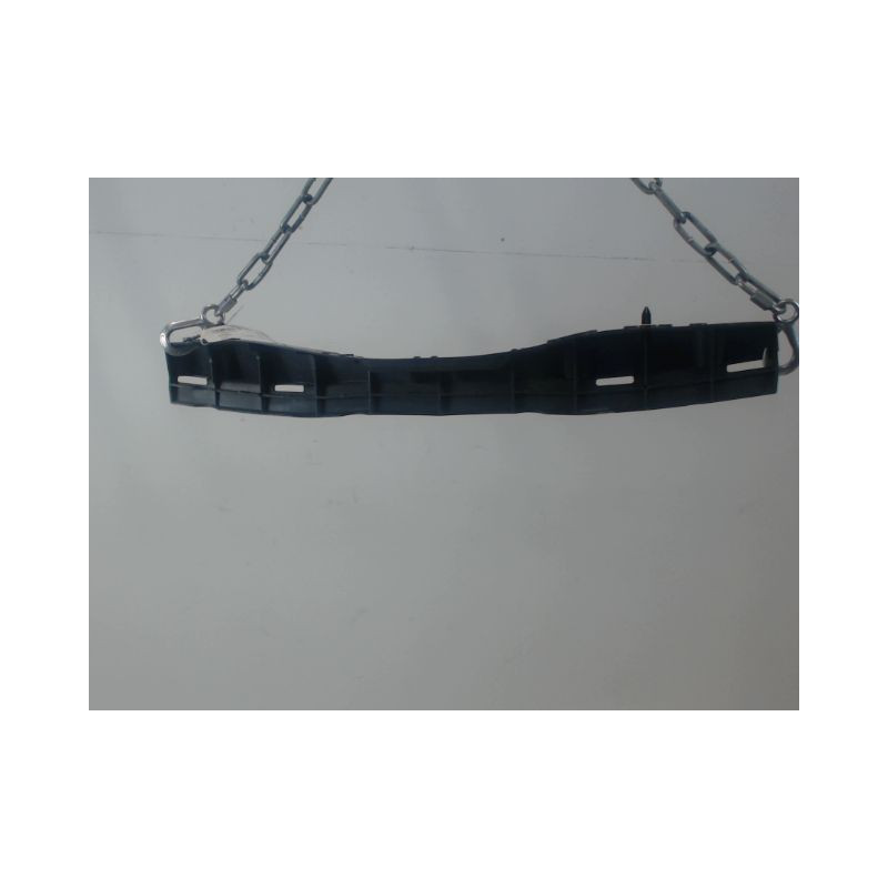 SUPPORT CENTRAL PARE-CHOC ARRIERE  RENAULT SCENIC III 2009-