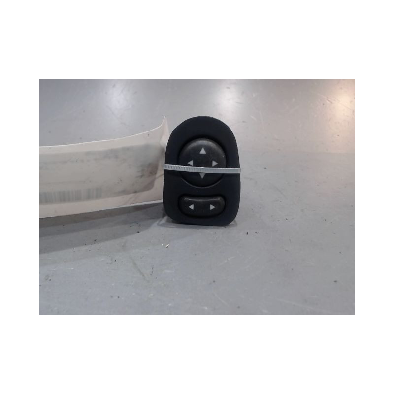 COMMANDE RETROVISSEUR EXTERIEUR ELECTRIQUE FIAT 500