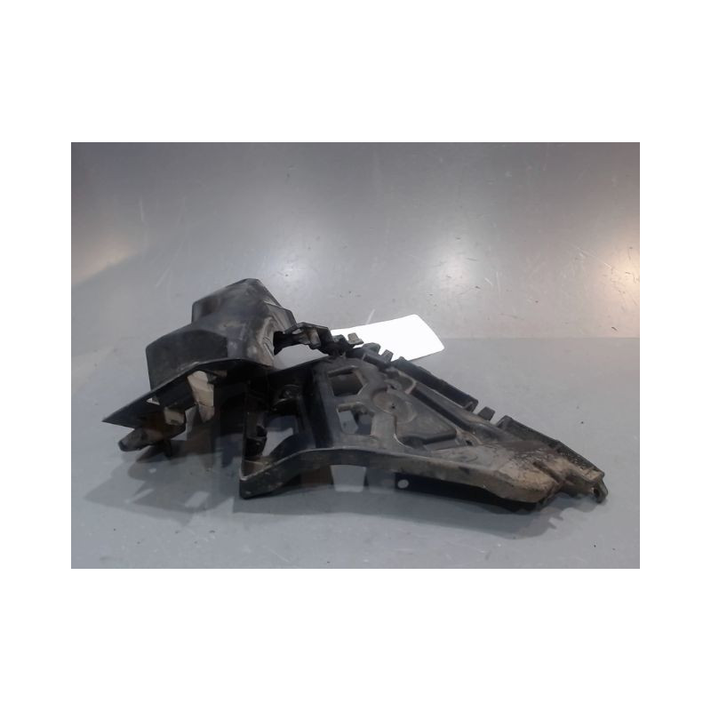 SUPPORT PARE-CHOC ARD RENAULT CLIO