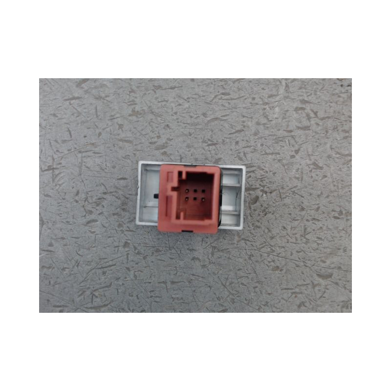 BOUTON DE WARNING CITROEN JUMPY