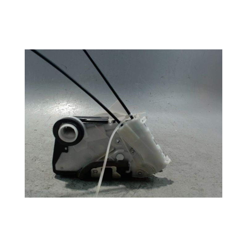 SYSTEME CONDAMNATION AVANT GAUCHE TOYOTA YARIS II 2010-