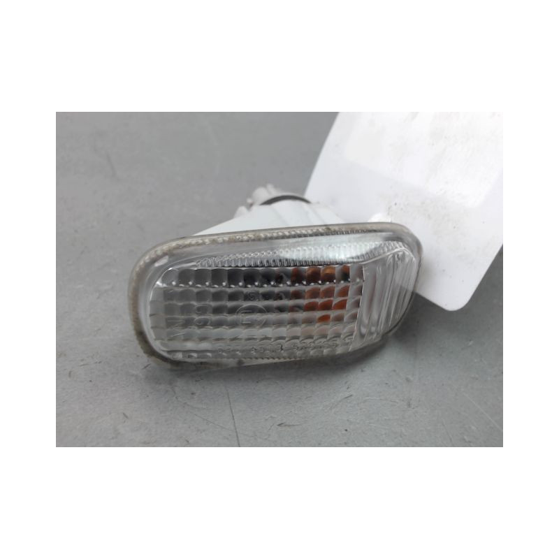 REPETITEUR AILE DROIT HONDA CR-V -2002